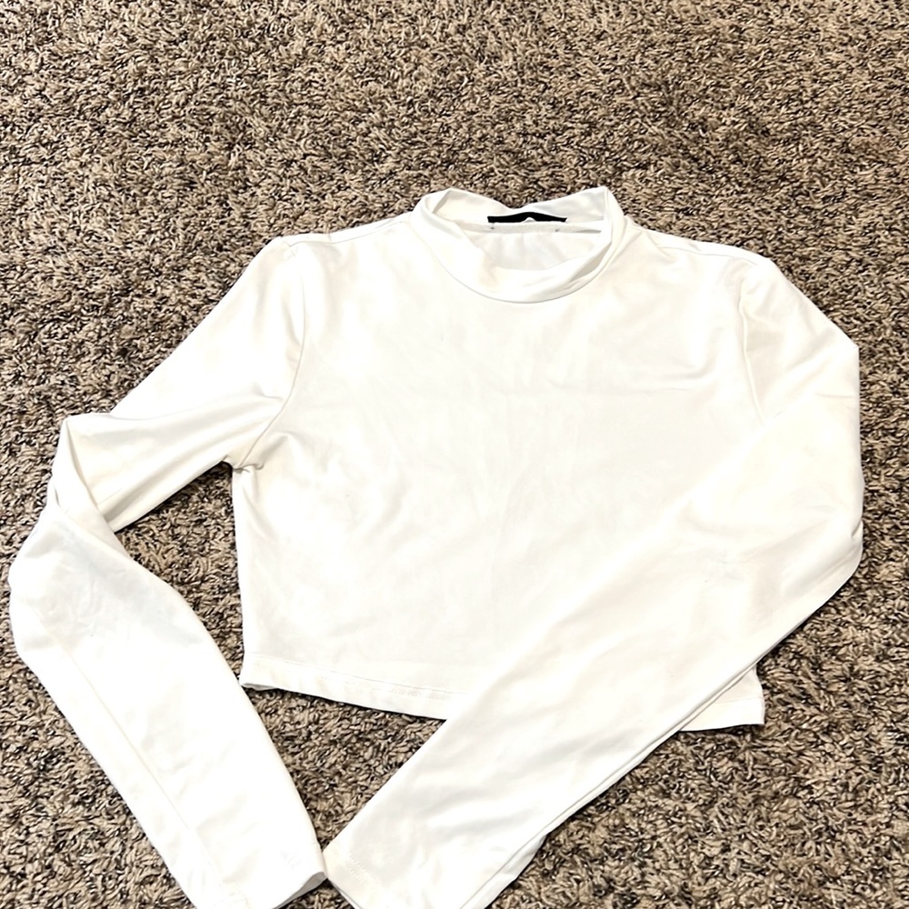 White crop top
